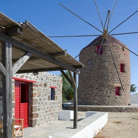 Marketos Windmill And Houses 特里皮蒂 外观 照片