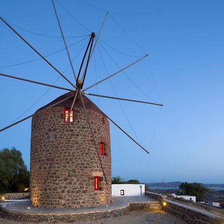 Marketos Windmill And Houses 特里皮蒂 外观 照片